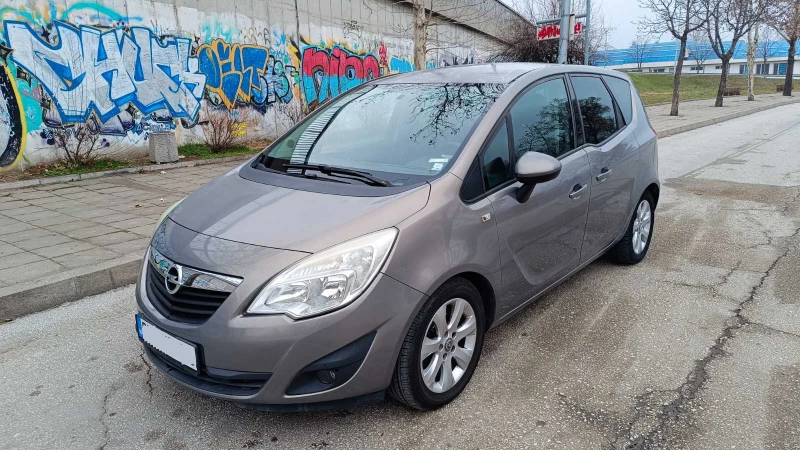 Opel Meriva, снимка 2 - Автомобили и джипове - 49326223