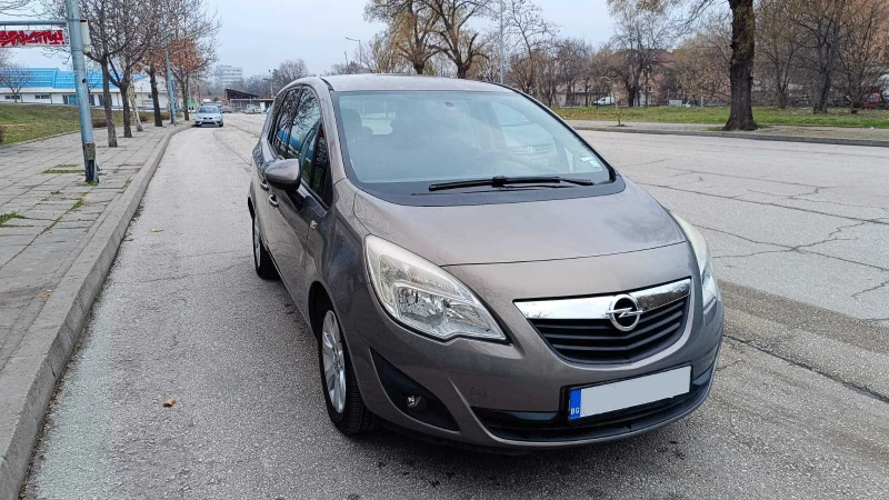 Opel Meriva, снимка 1 - Автомобили и джипове - 49326223