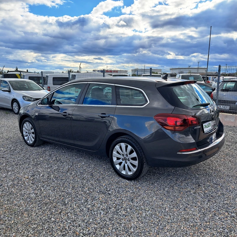 Opel Astra SPORT TOURER* EURO6B* NAVI* FACE* TOP!* , снимка 4 - Автомобили и джипове - 49960103