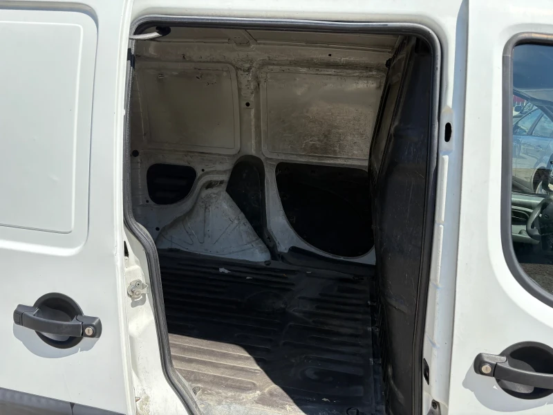 Fiat Doblo 1.9jtd 120hp Италия, снимка 12 - Автомобили и джипове - 50846895