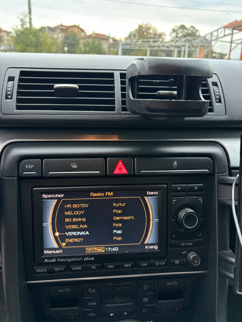 Audi A4, снимка 7 - Автомобили и джипове - 52066319