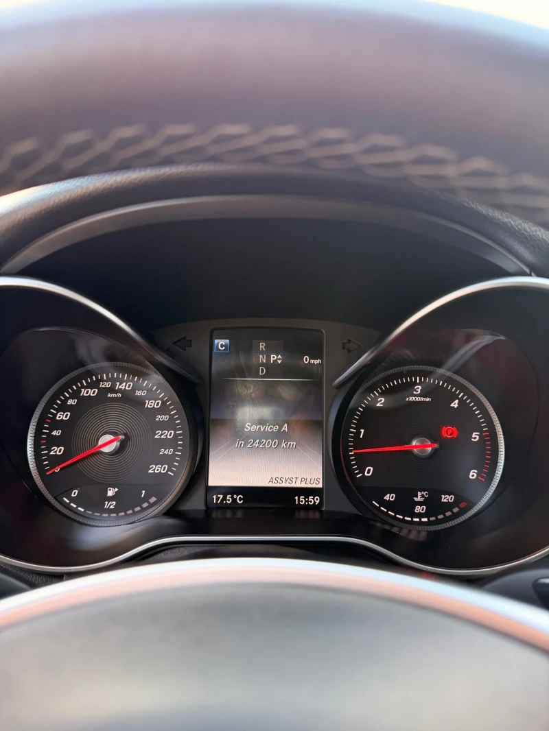 Mercedes-Benz C 250 AMG LINE, снимка 9 - Автомобили и джипове - 52237004