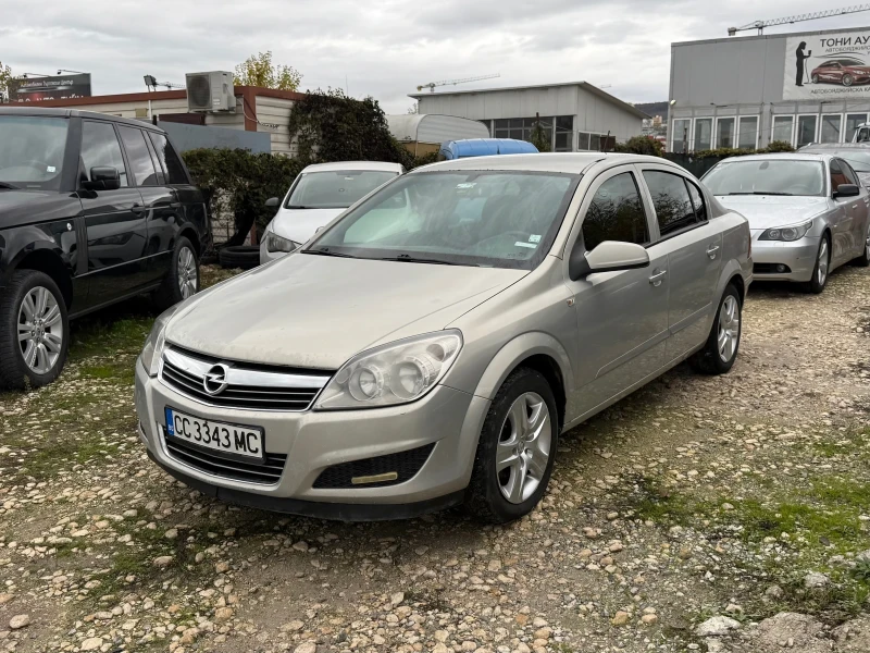 Opel Astra 1.8i, снимка 2 - Автомобили и джипове - 52465925