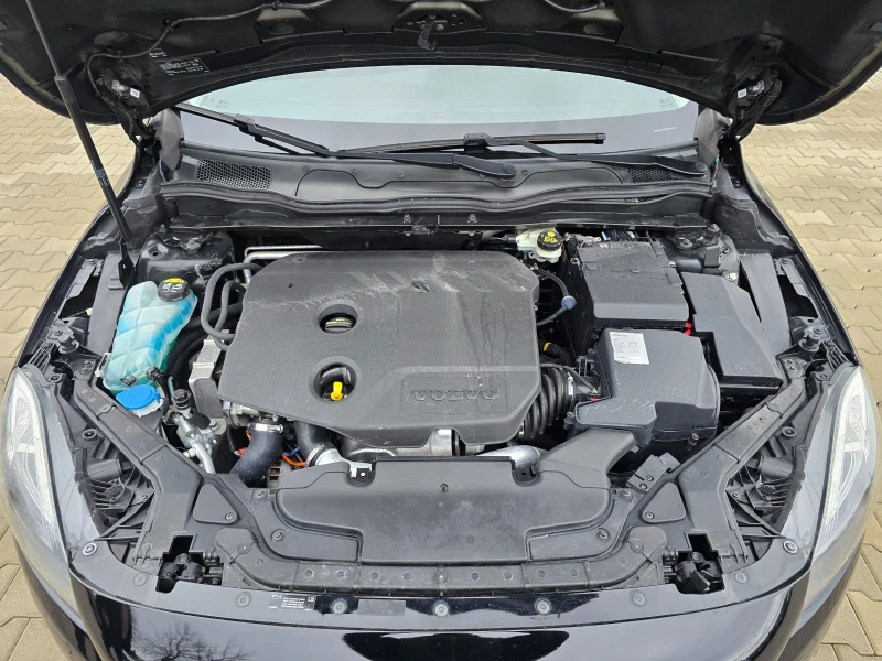 Volvo V40 1.6 D, 114к.с., Камера, 133062км.!, снимка 15 - Автомобили и джипове - 53291848