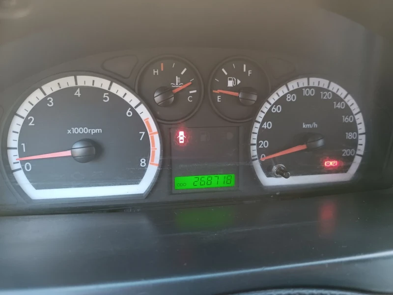 Chevrolet Aveo, снимка 10 - Автомобили и джипове - 53585420