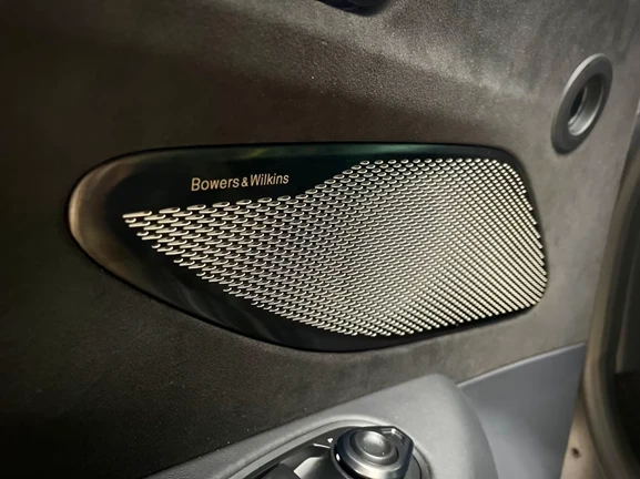 Aston Martin V8 Vantage = Carbon Ceramic Brakes = Гаранция - изображение 5