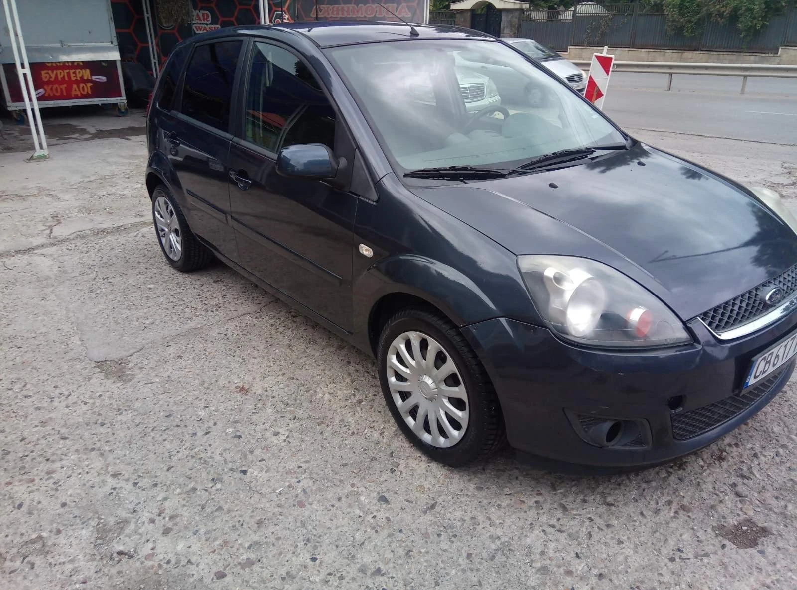 Ford Fiesta 1.2 i | Mobile.bg — изображение 11