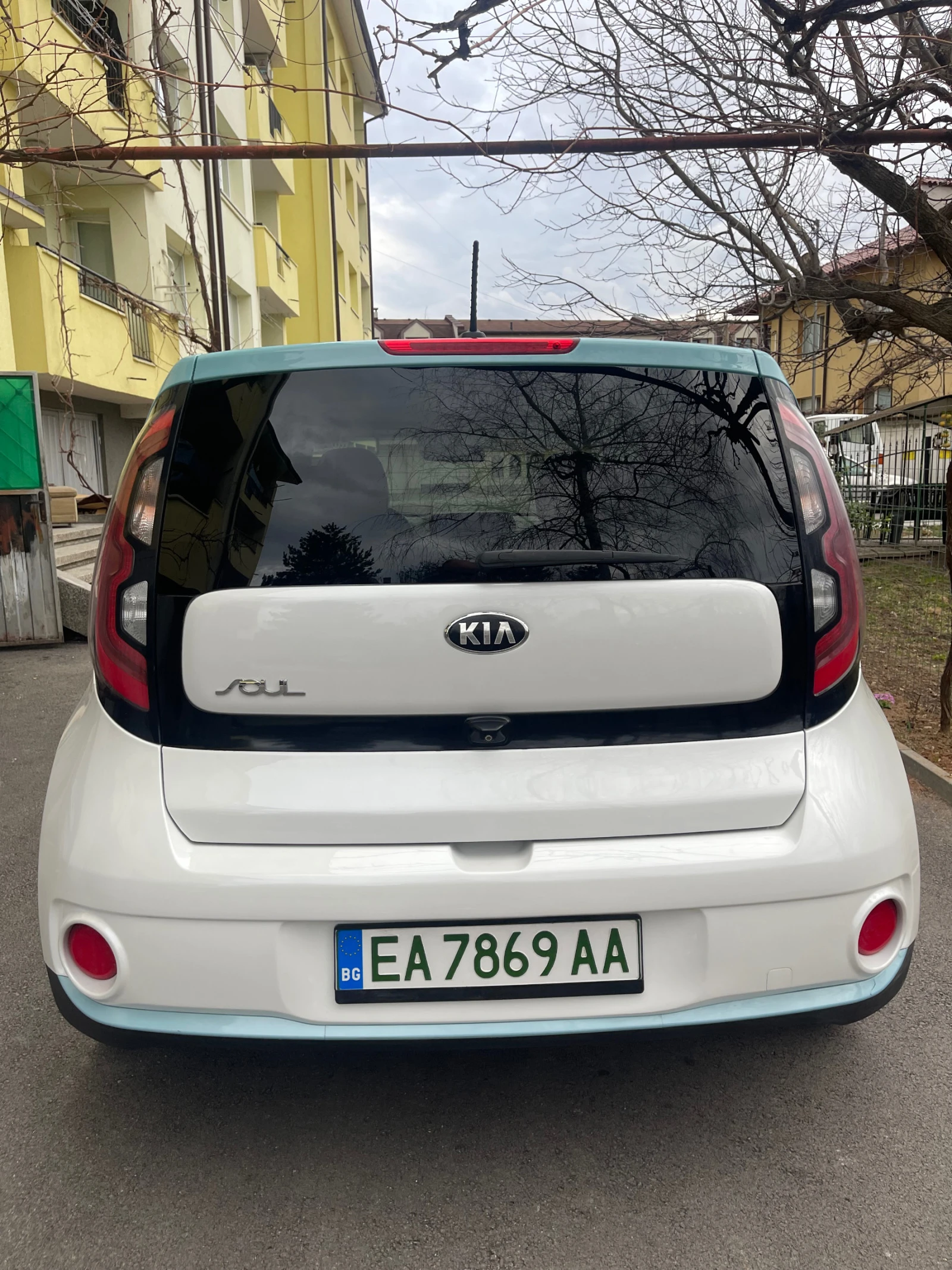 Kia Soul EV - изображение 6