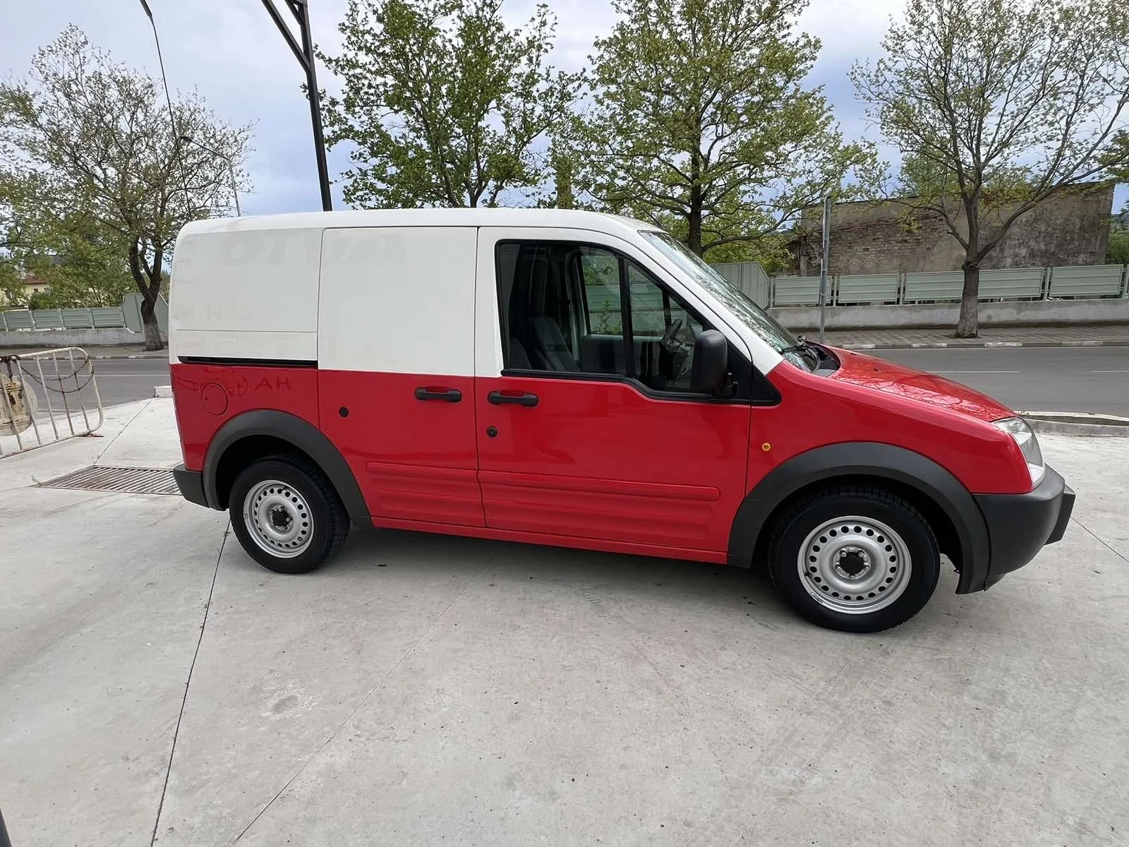 Ford Connect 1, 8TDCI GERMANY - изображение 8