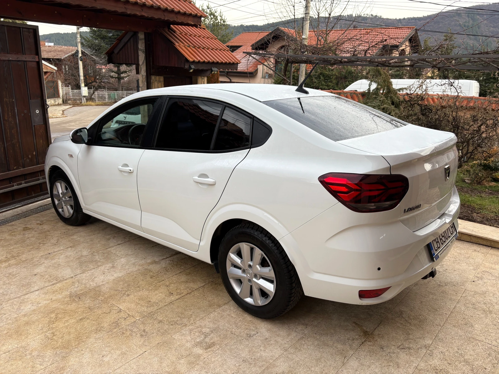 Dacia Logan 1.0 ECO G  - изображение 3