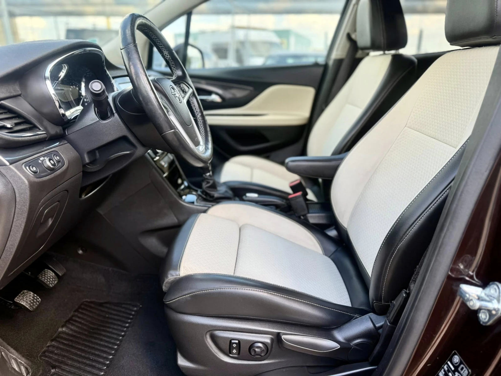 Opel Mokka X 1.4 INNOVATION 4x4 - изображение 9