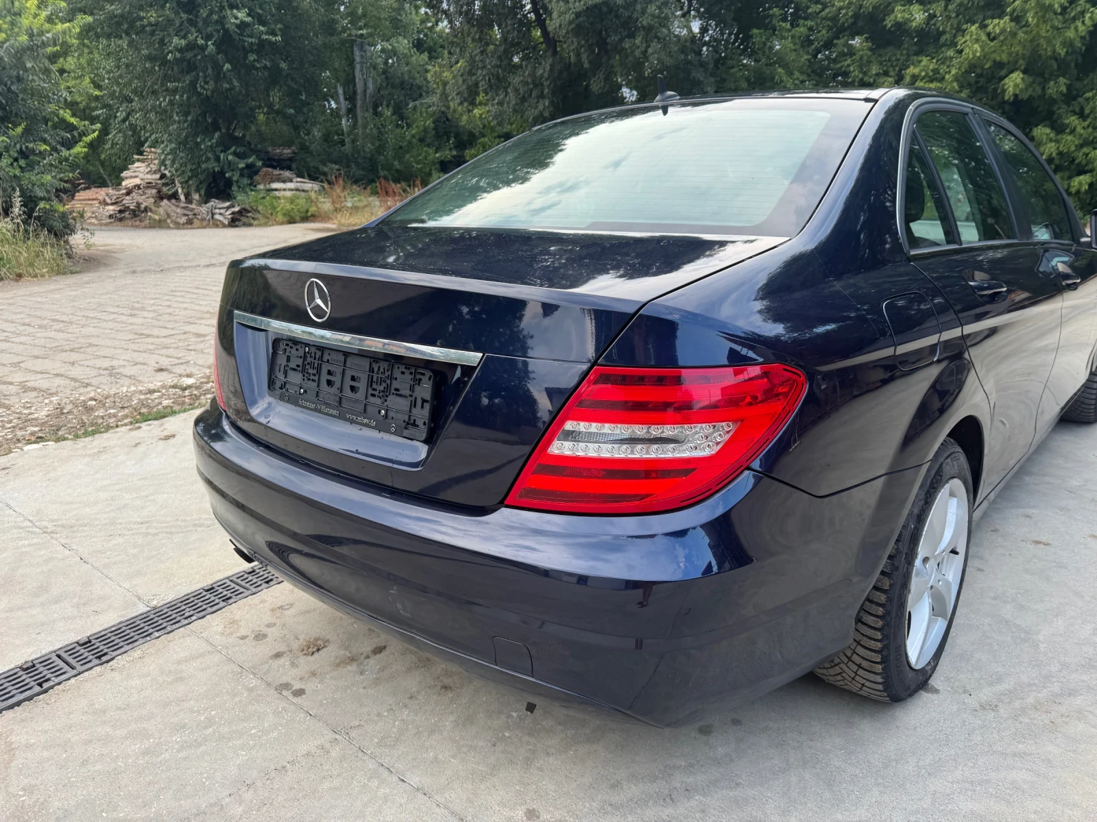 Mercedes-Benz C 220 2.2 136 BlueEfficency - изображение 2