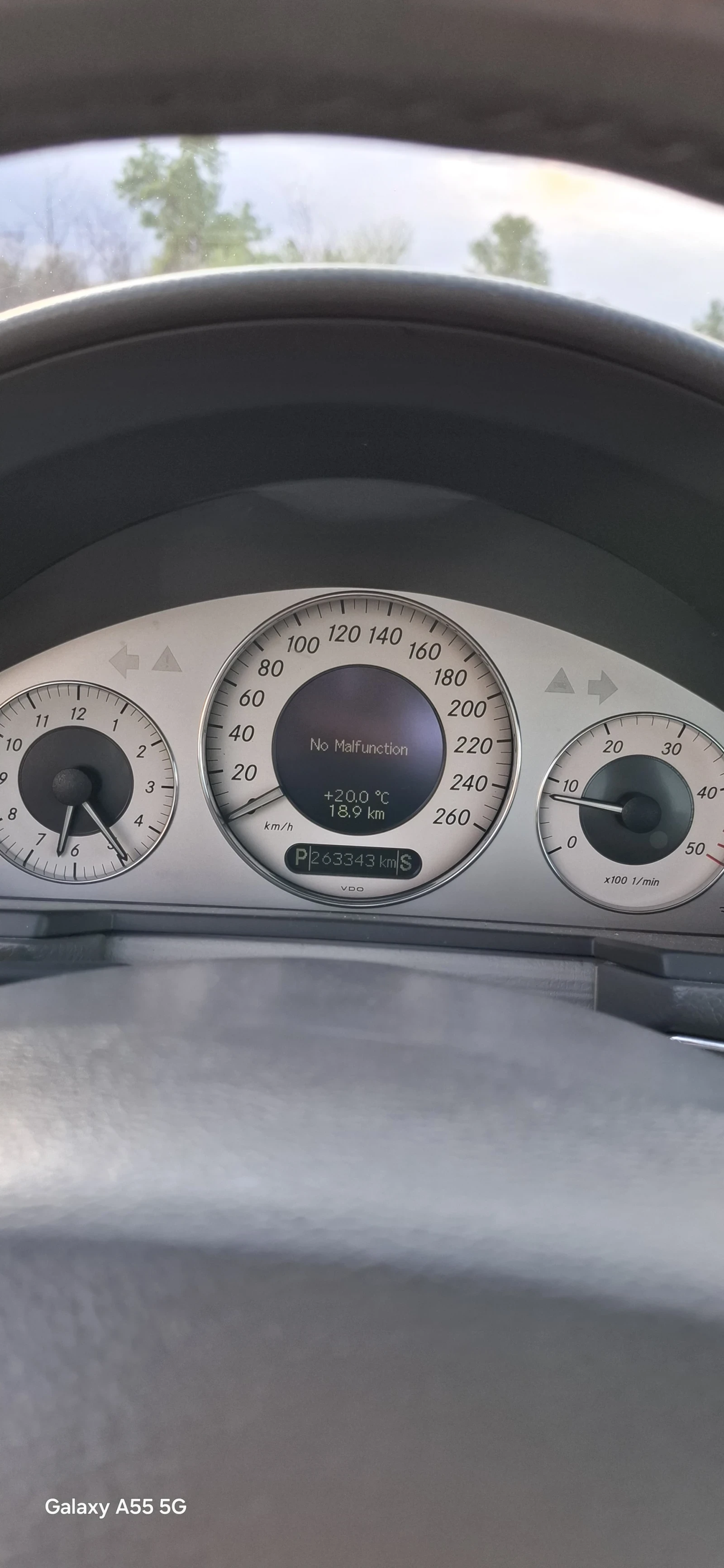 Mercedes-Benz E 270 ПЕРФЕКТЕН TOP - изображение 8