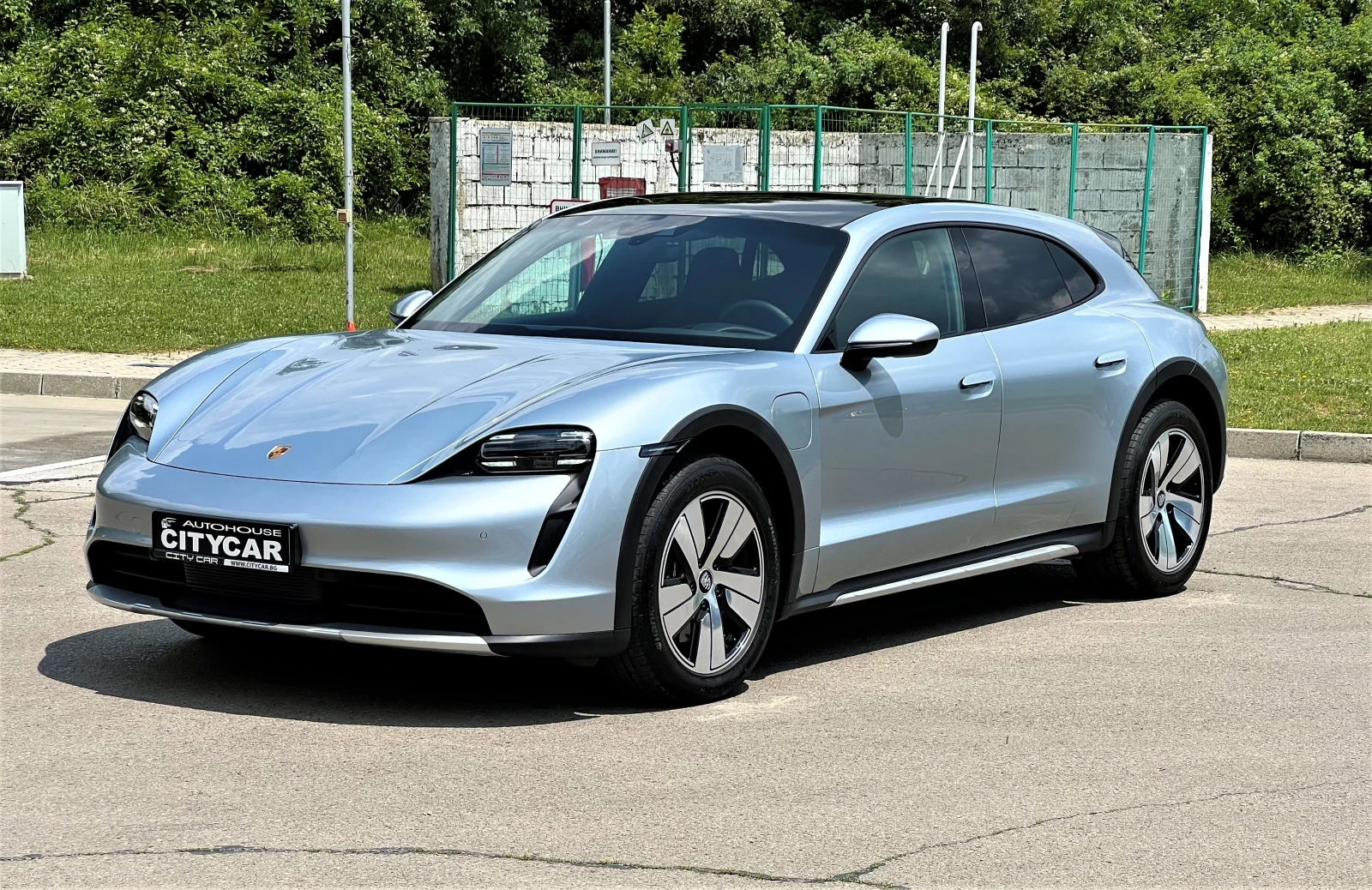 Porsche Taycan 4 CROSS TURISMO/PANO/LED/CAMERA/PASM/ - изображение 3