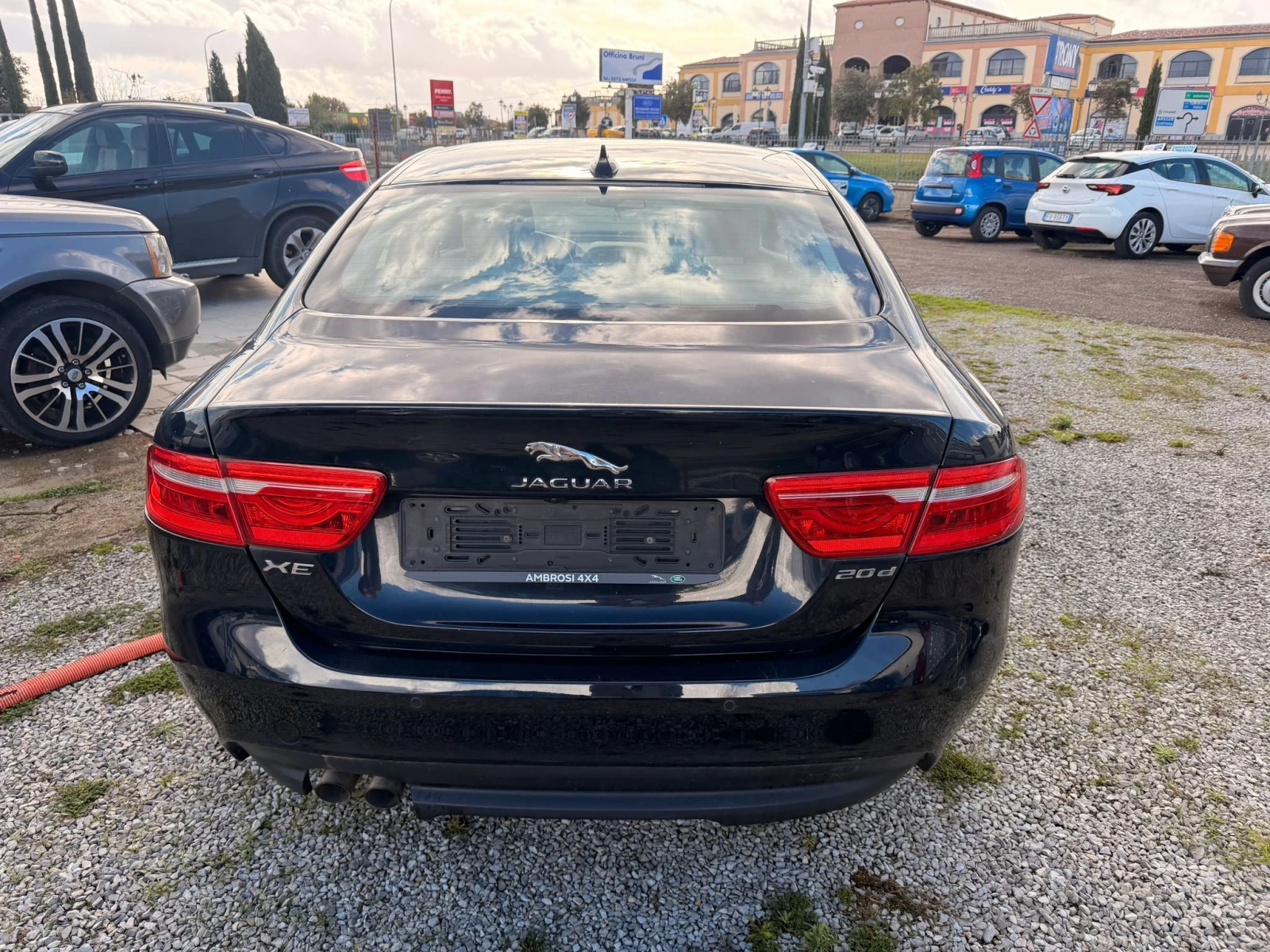 Jaguar XE 2, 0D - изображение 2