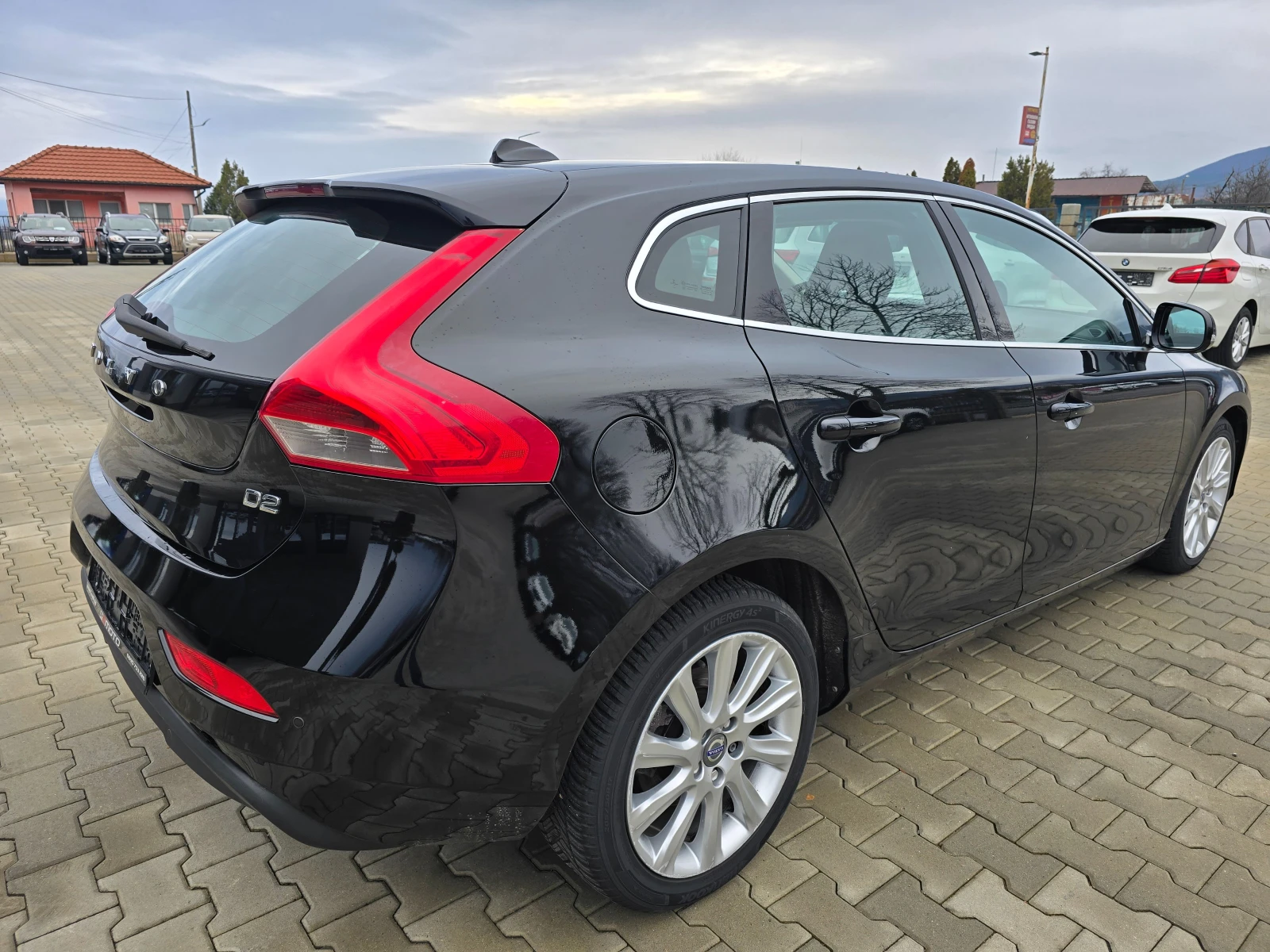 Volvo V40 1.6 D, 114к.с., Камера, 133062км.! - изображение 2