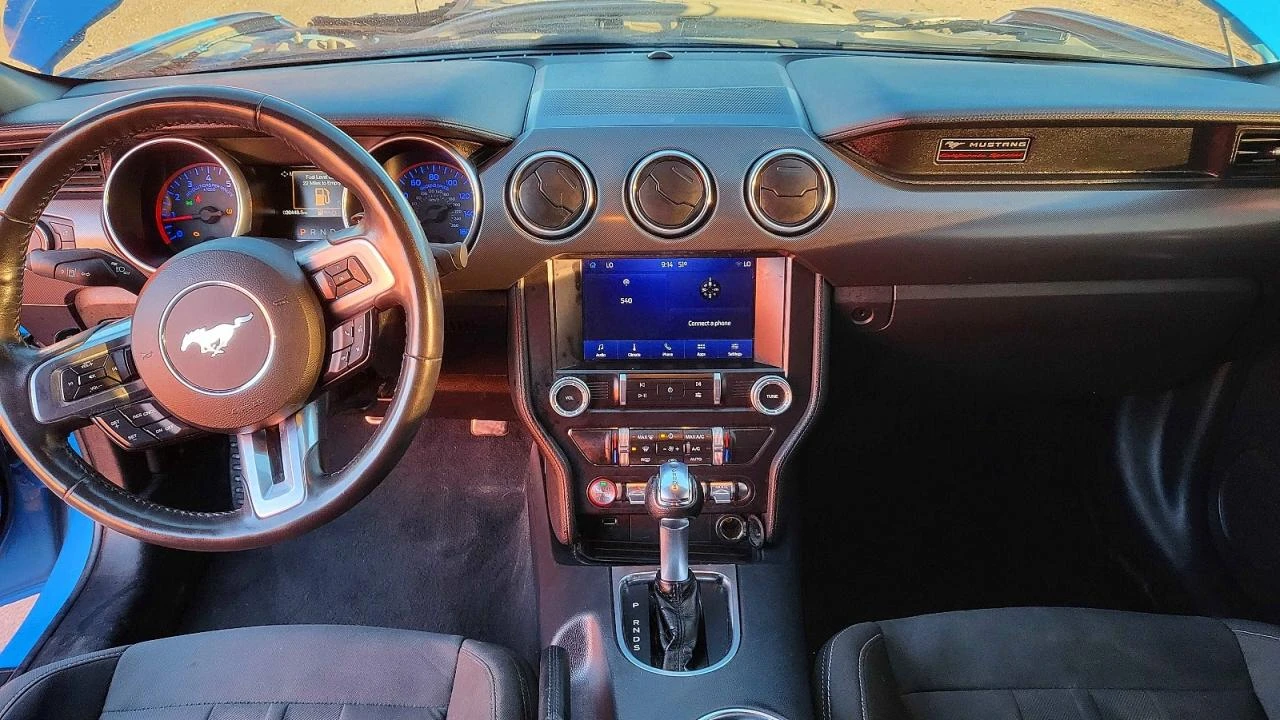 Ford Mustang GT 5.0 V8 FACELIFT CAM CARPLAY  - изображение 6