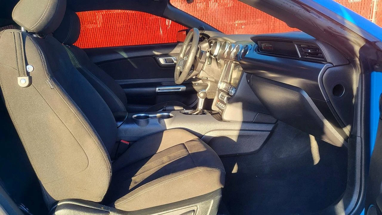 Ford Mustang GT 5.0 V8 FACELIFT CAM CARPLAY  - изображение 7