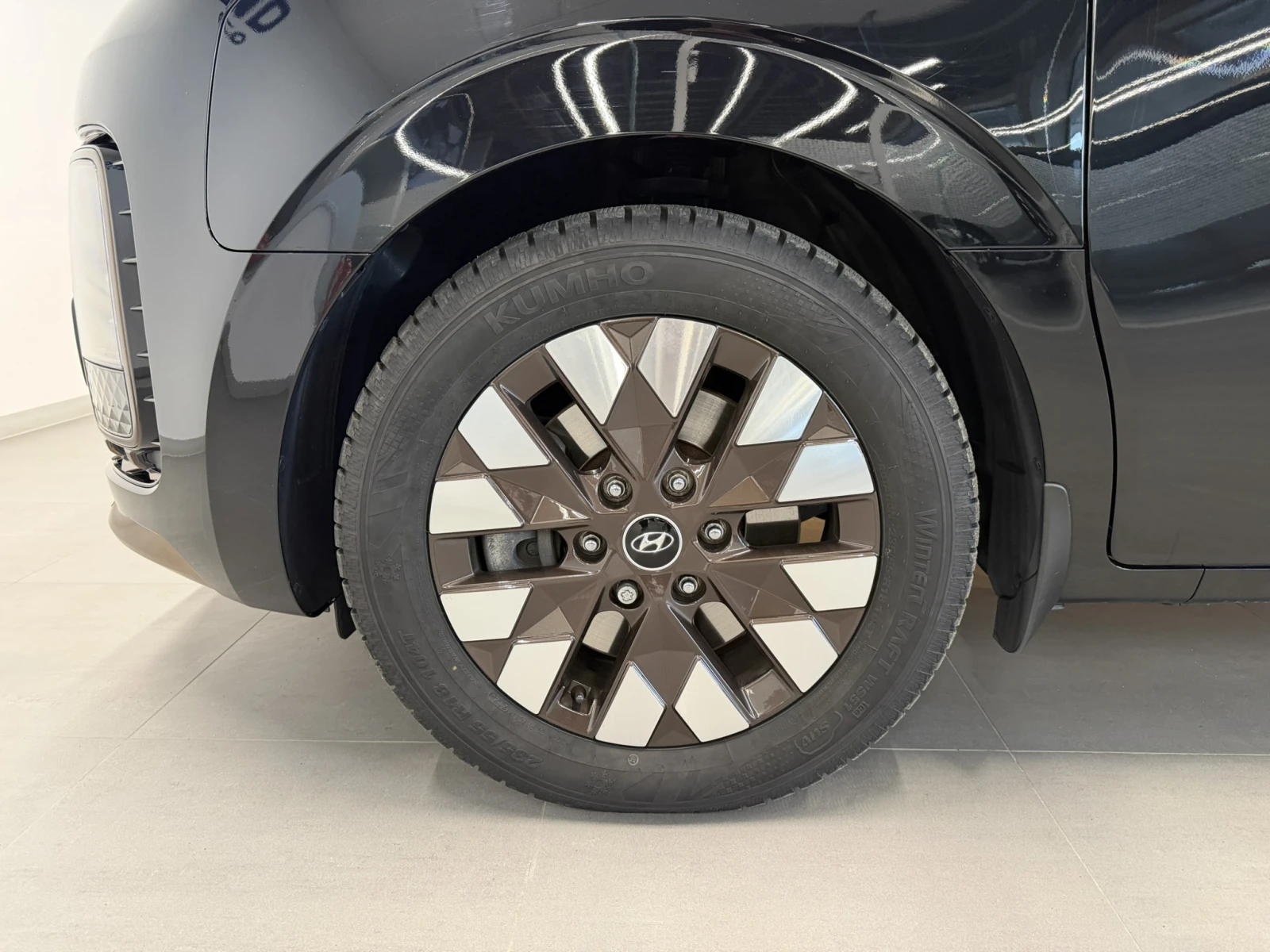 Hyundai Staria LUX AWD | Mobile.bg � ����������� 9