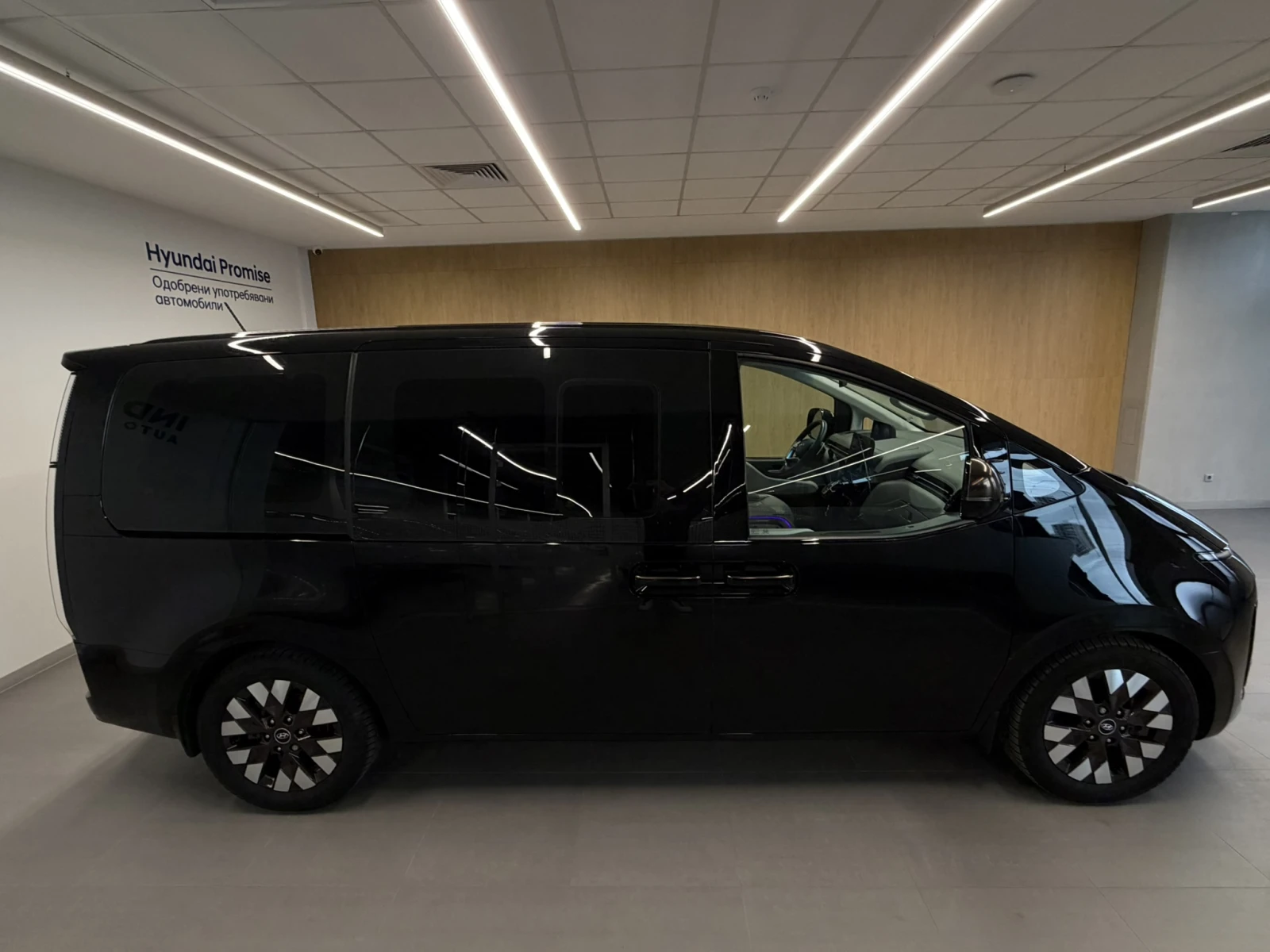 Hyundai Staria LUX AWD | Mobile.bg � ����������� 6