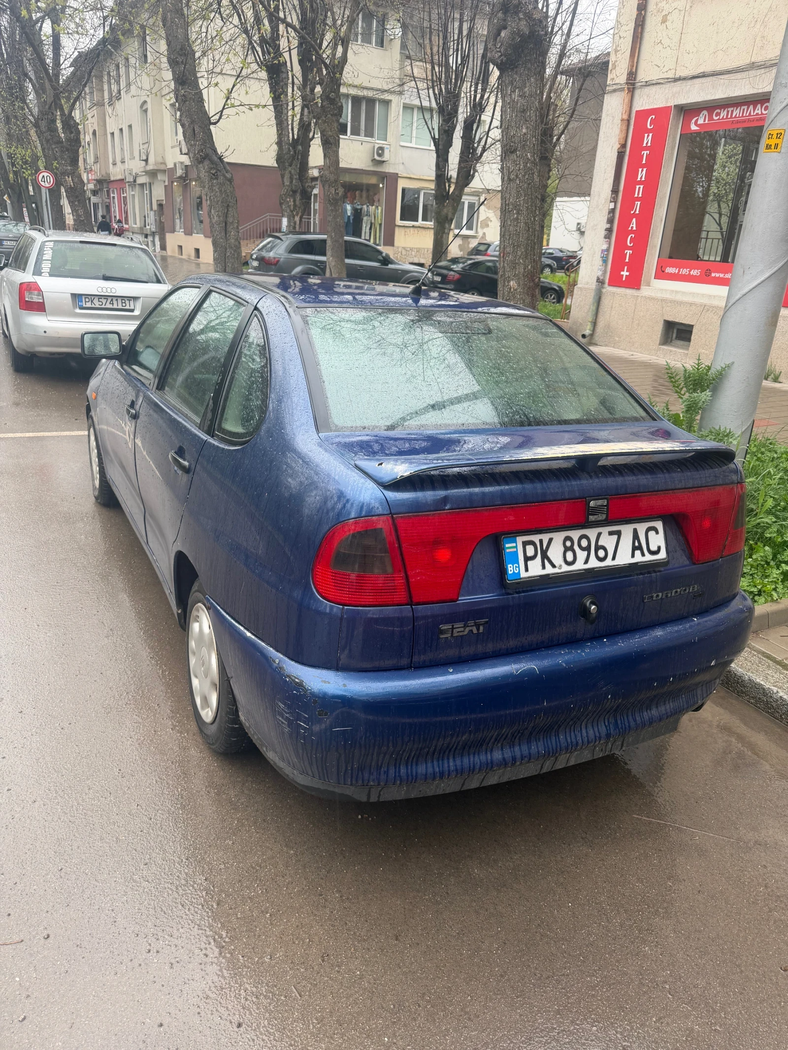 Seat Cordoba, снимка 3 - Автомобили и джипове - 54269728