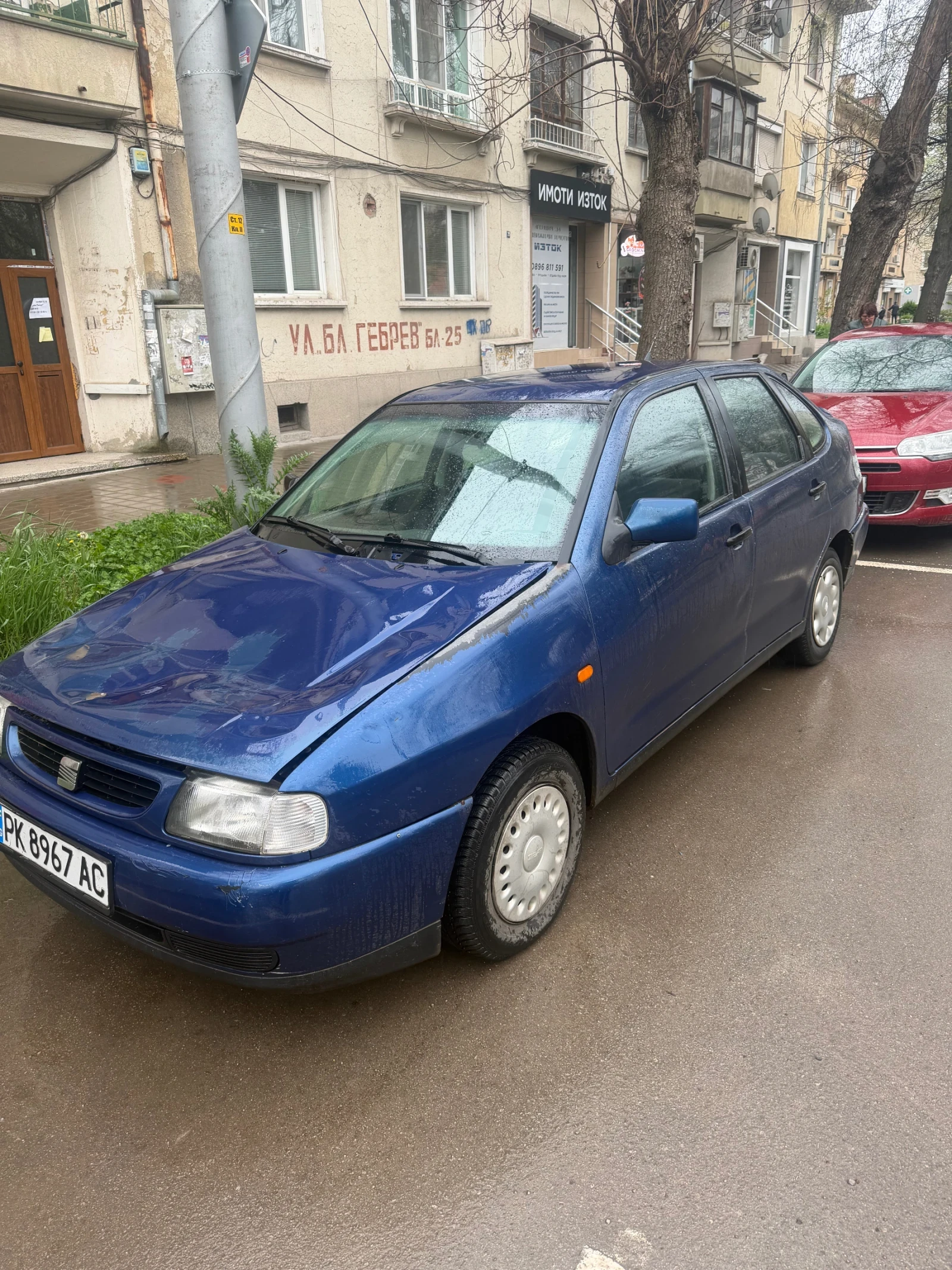 Seat Cordoba, снимка 2 - Автомобили и джипове - 54269728