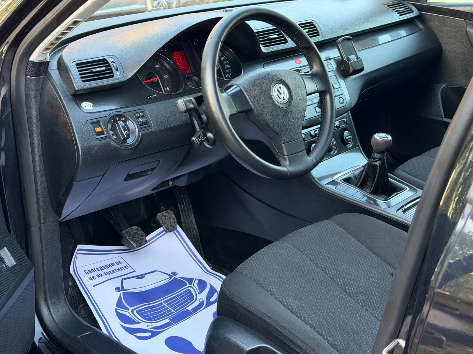 VW Passat 1.9TDi 105к.с * Климатроник* , снимка 9 - Автомобили и джипове - 54348029