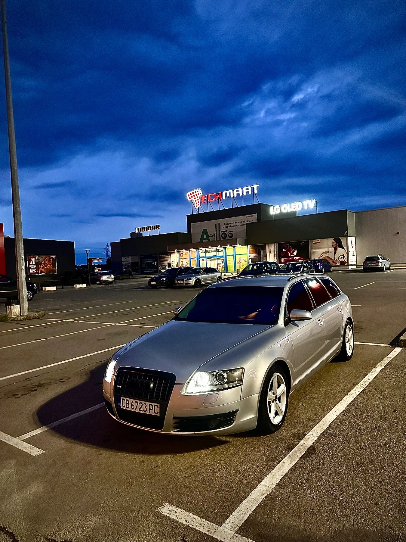 Audi A6 3.0 TDI, снимка 4 - Автомобили и джипове - 54584413