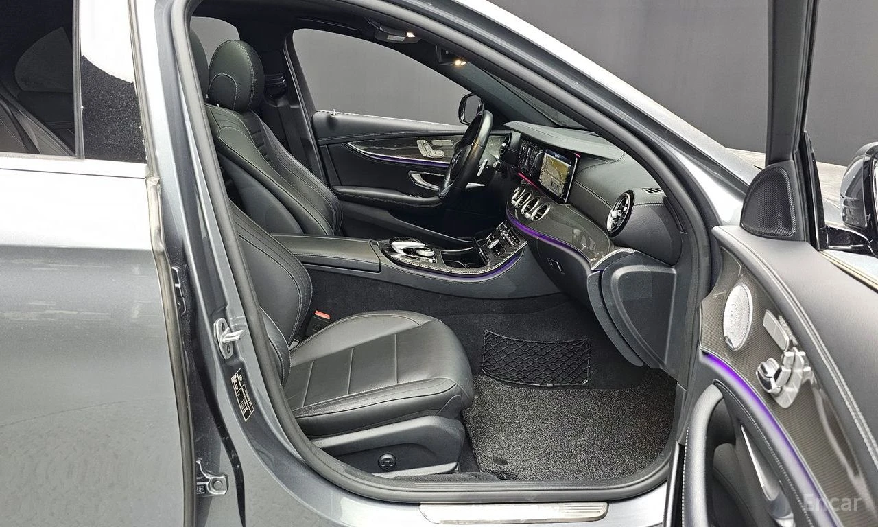 Mercedes-Benz E 350 4MATIC* AMG* BURMESTER* DISTRONIC* CARBON* ����� | Mobile.bg � ����������� 10