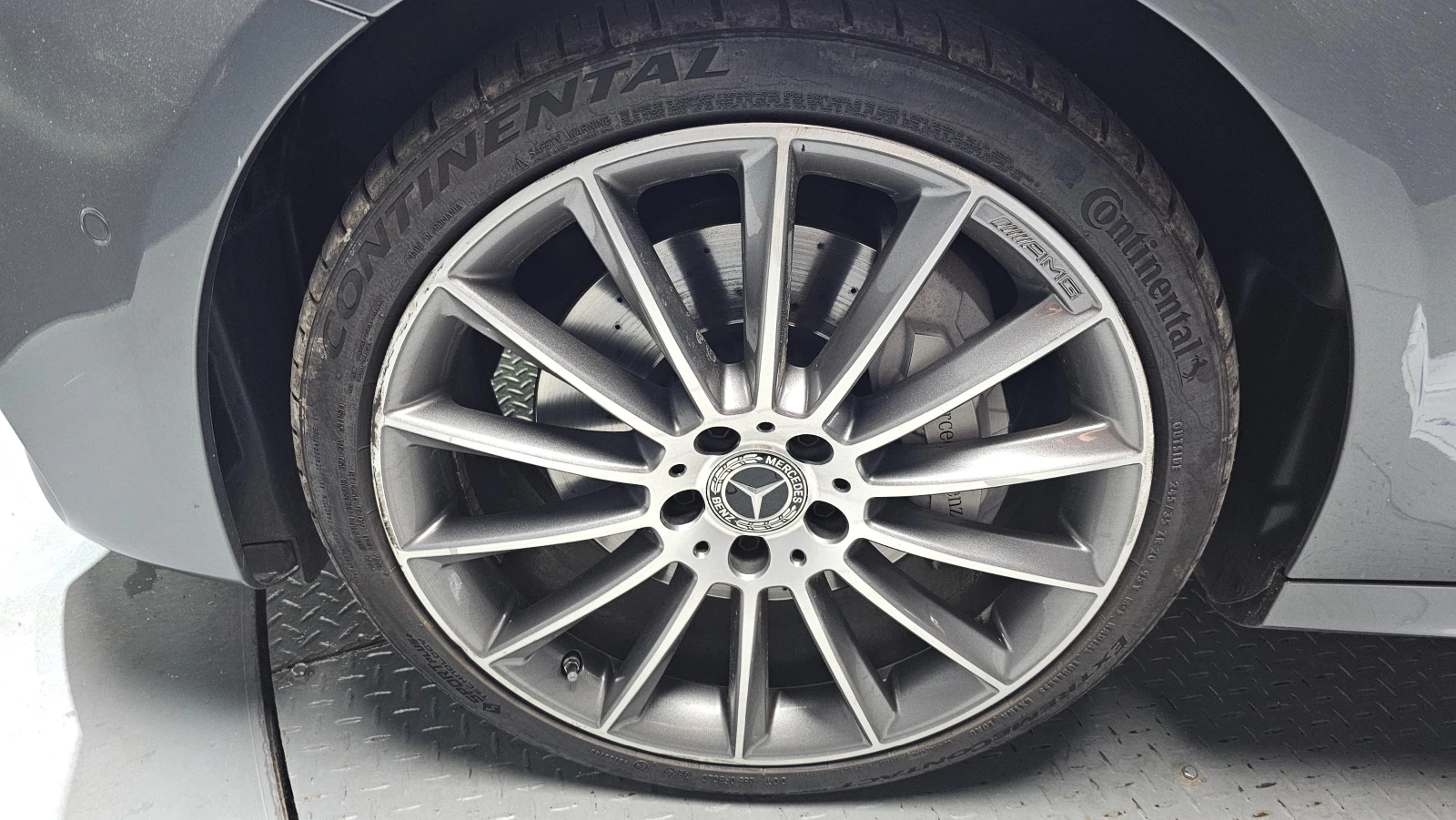 Mercedes-Benz E 350 4MATIC* AMG* BURMESTER* DISTRONIC* CARBON* ����� | Mobile.bg � ����������� 5