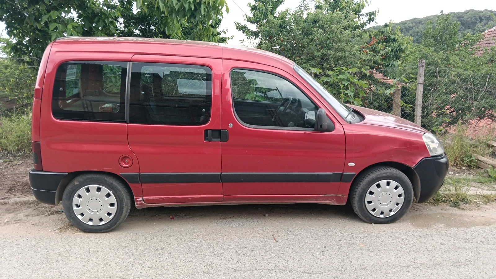 Peugeot Partner 1.9, снимка 9 - Автомобили и джипове - 54823791