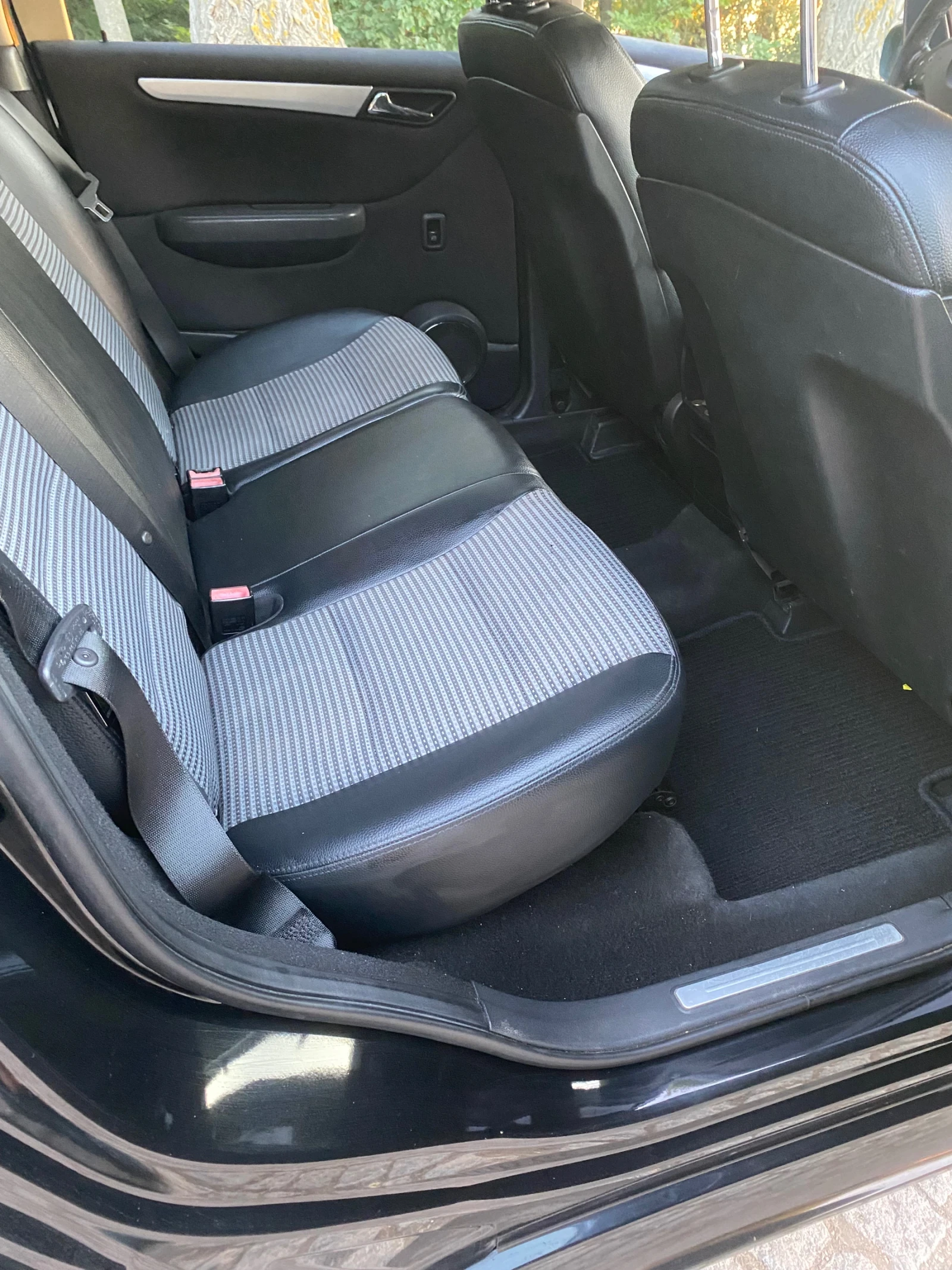 Mercedes-Benz B 200, снимка 7 - Автомобили и джипове - 54752023