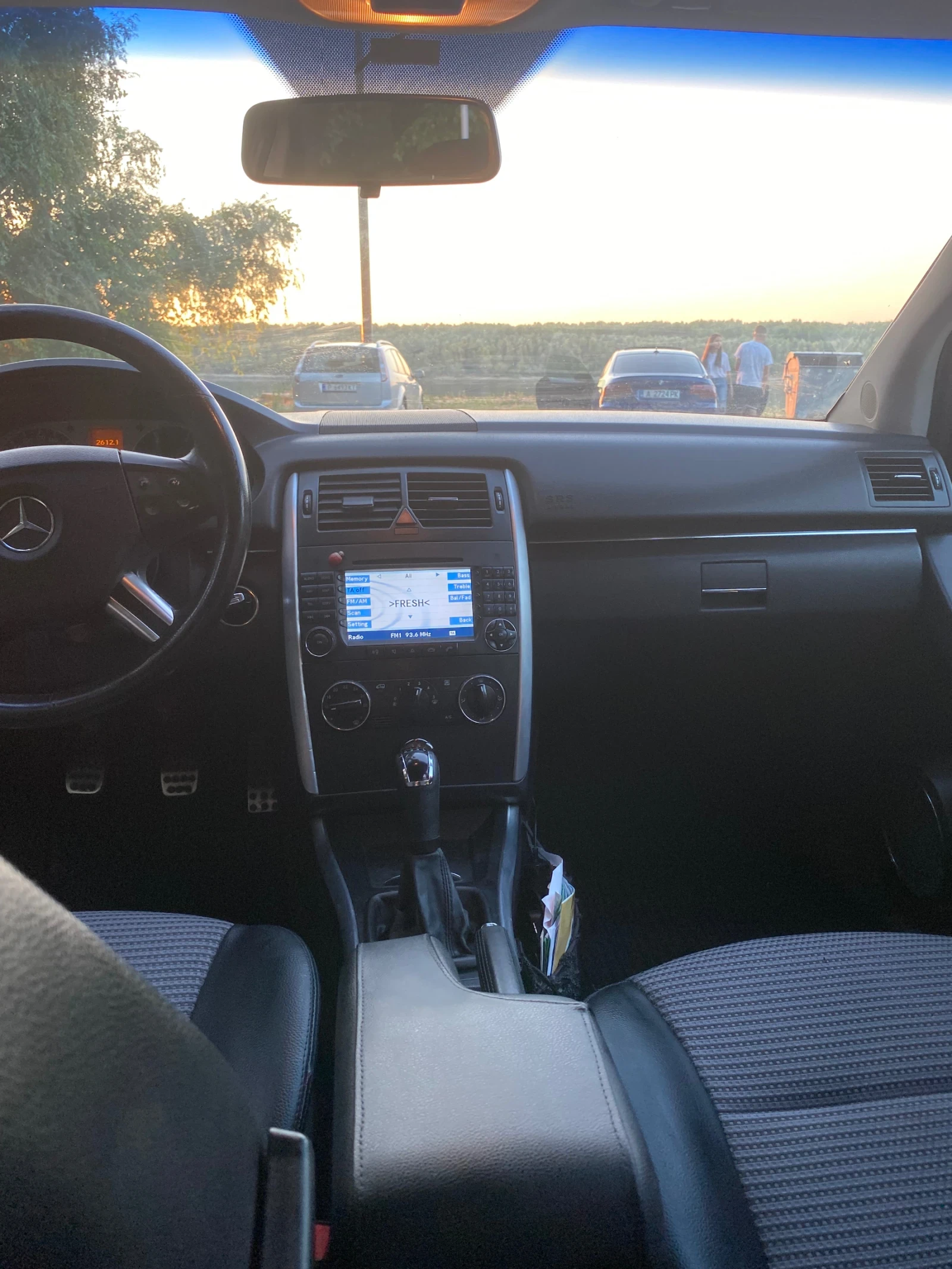 Mercedes-Benz B 200, снимка 4 - Автомобили и джипове - 54752023