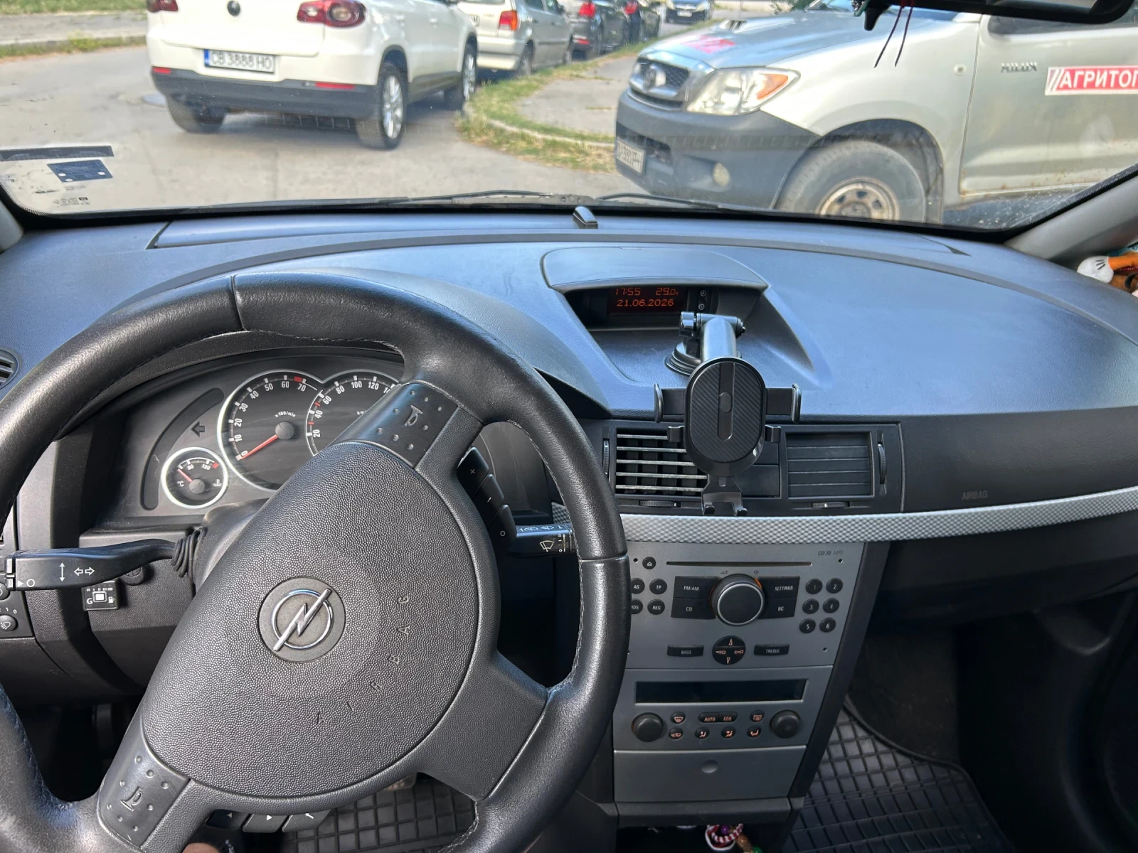 Opel Meriva 1, 4 90кс бензин - газ, снимка 10 - Автомобили и джипове - 54989875