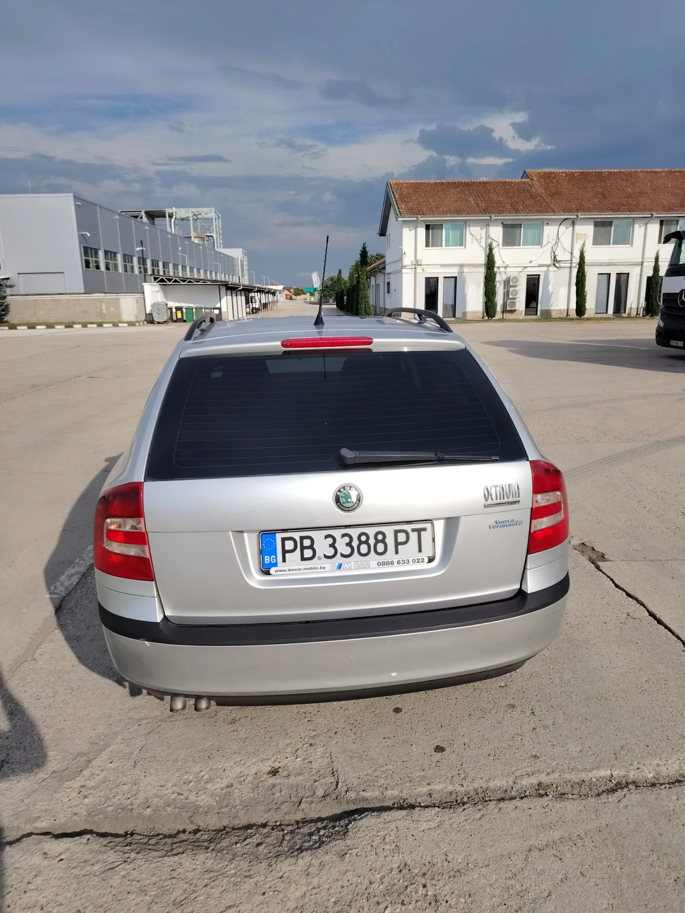 Skoda Octavia TDi, снимка 6 - Автомобили и джипове - 55171997