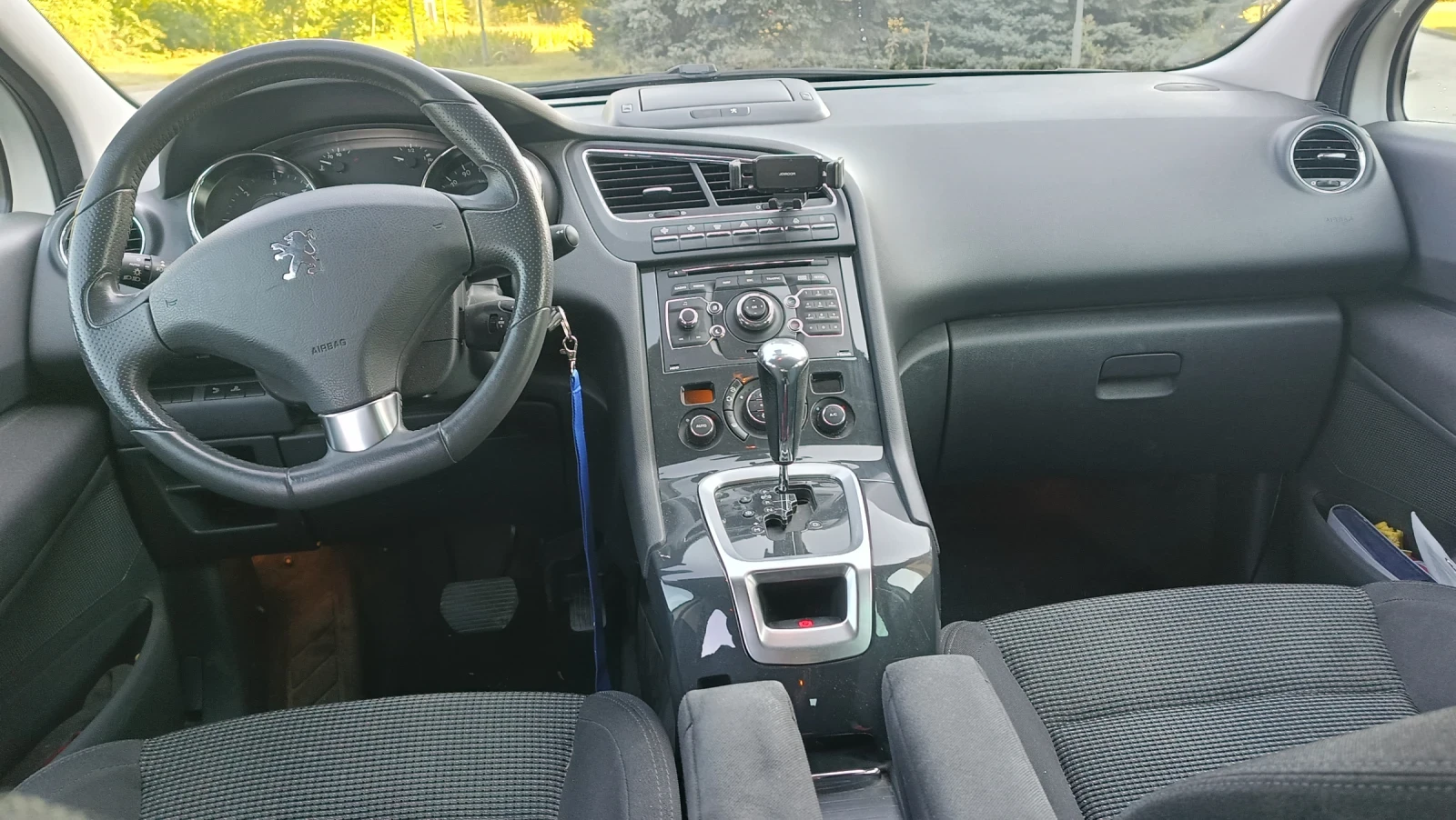 Peugeot 5008, снимка 10 - Автомобили и джипове - 55582076
