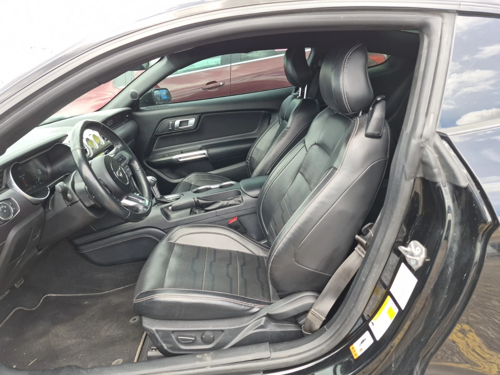 Ford Mustang GT  CARFAX, снимка 5 - Автомобили и джипове - 56056384