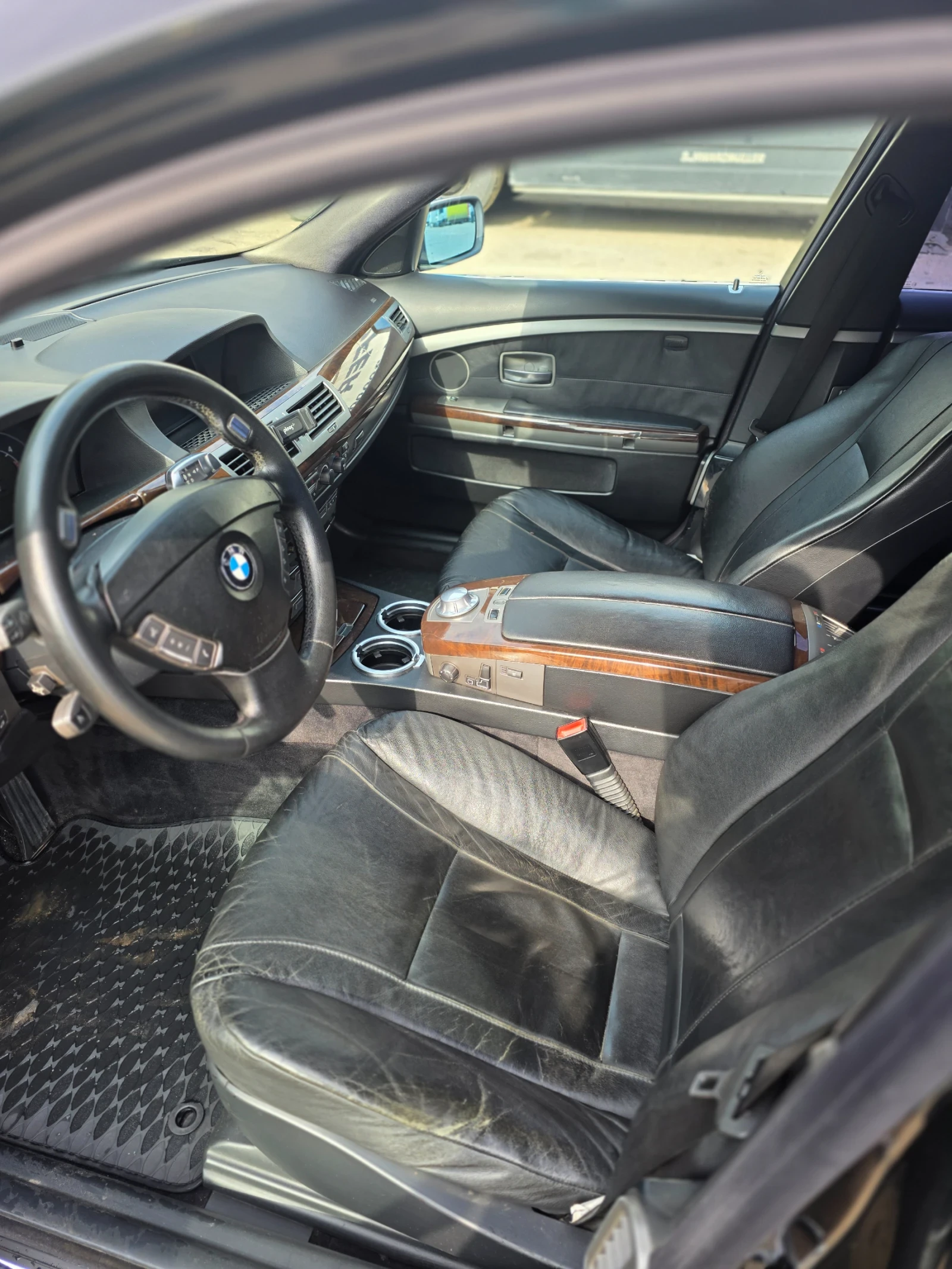 BMW 730, снимка 7 - Автомобили и джипове - 56243400