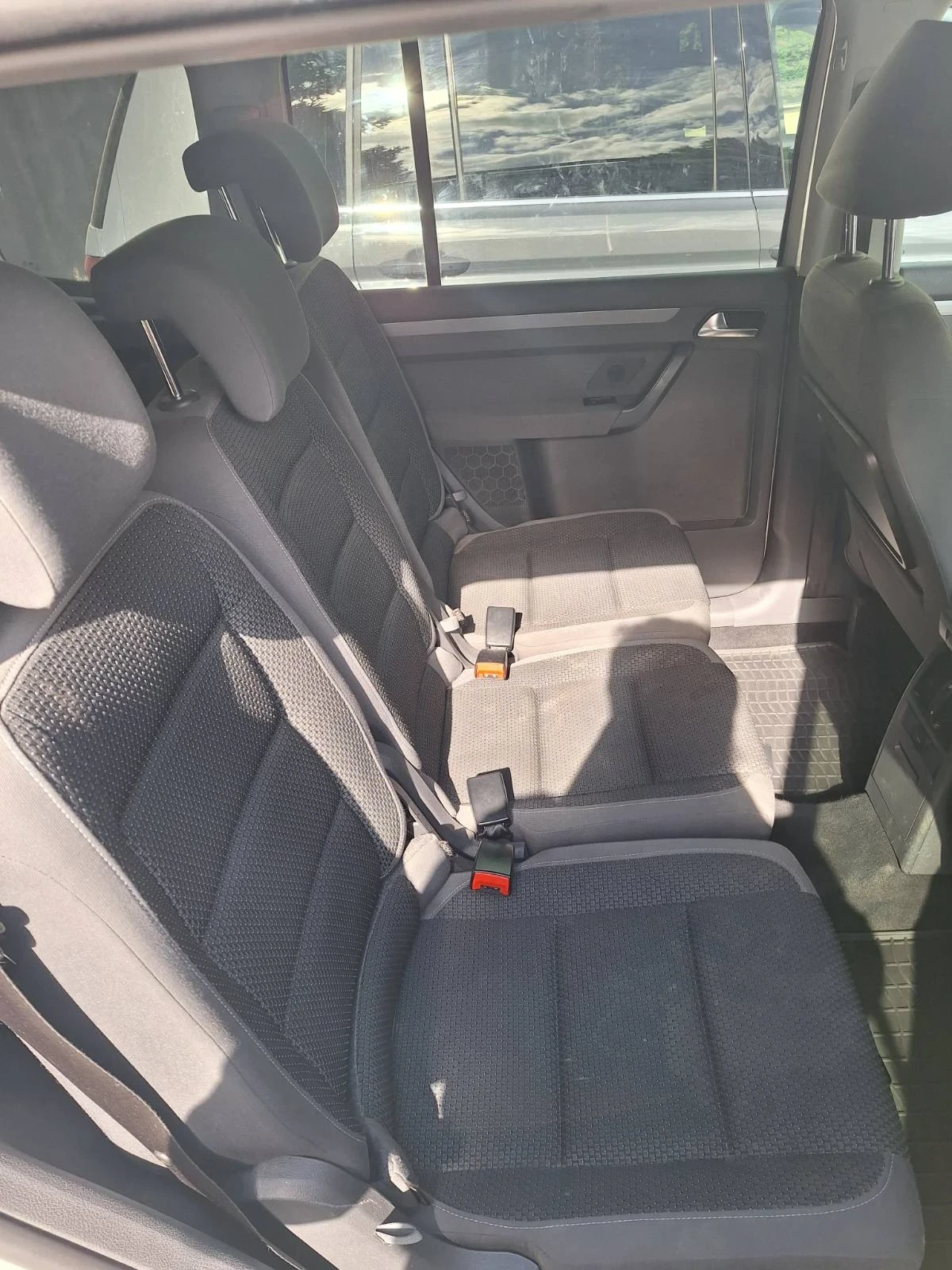 VW Touran 2.0 TDI | Mobile.bg � ����������� 5
