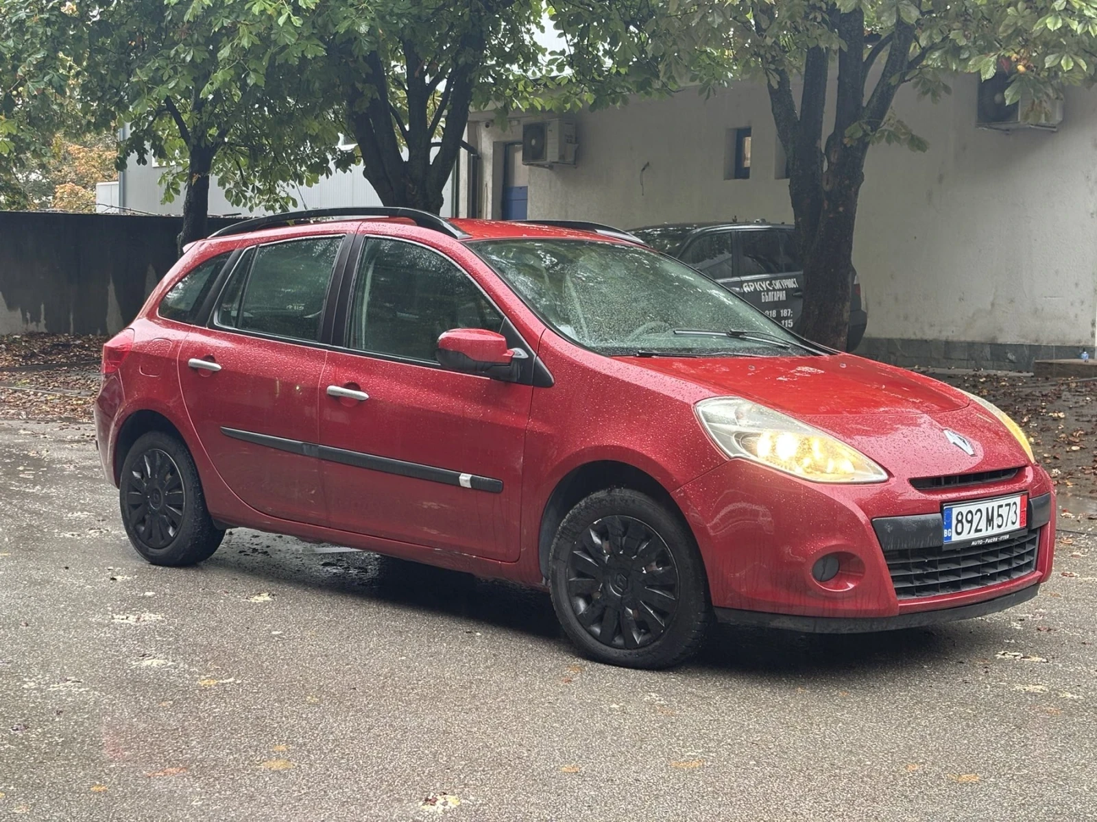 Renault Clio, снимка 3 - Автомобили и джипове - 56486039