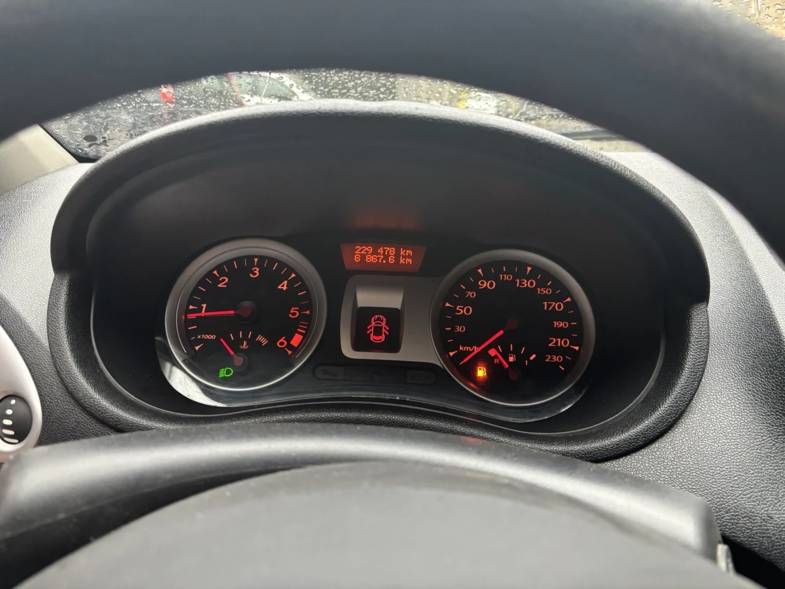 Renault Clio, снимка 10 - Автомобили и джипове - 56486039