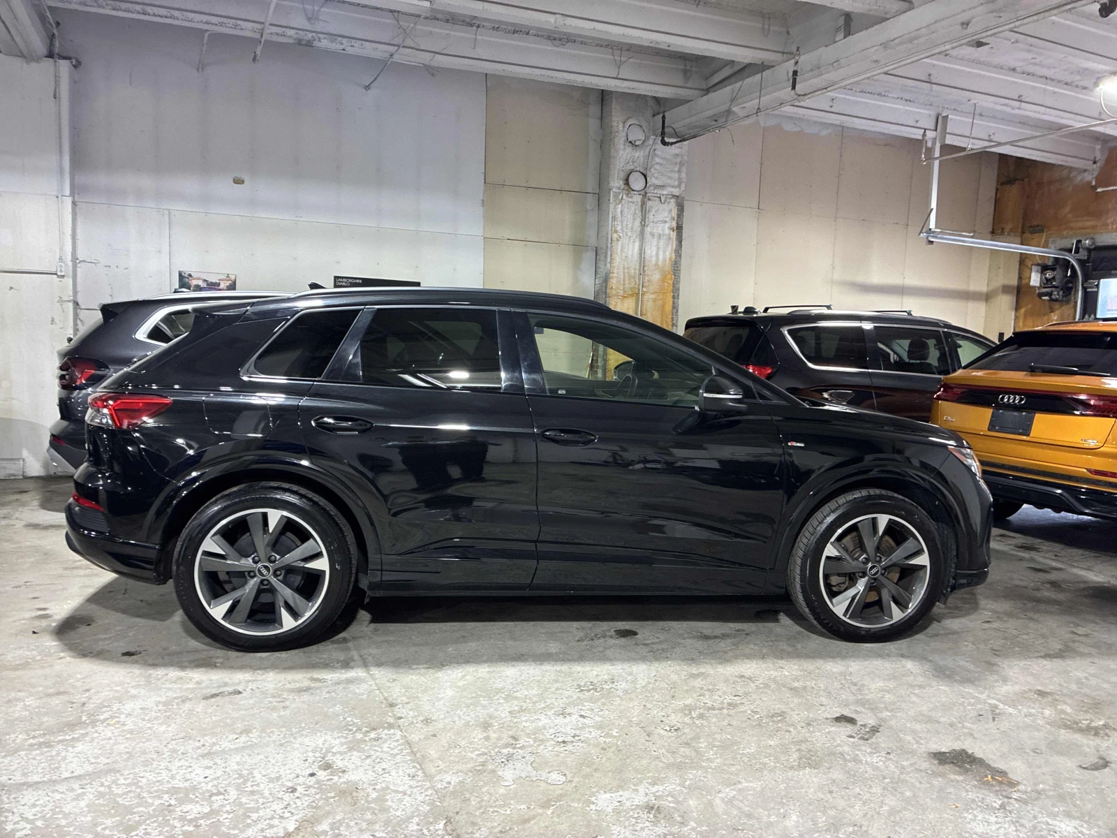 Audi Quattro Q4 E-Tron 55 quattro / Carfax / ������ | Mobile.bg � ����������� 3