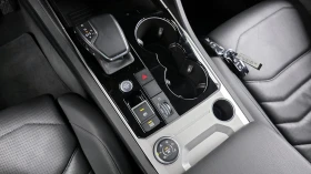 VW Touareg Premium* 3.0TDI* ДИСТРОНИК* ПОДГРЕВ* ОБДУХВАНЕ, снимка 7