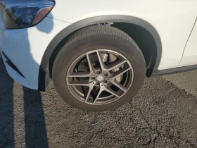 Mercedes-Benz GLC * 4MATIC 4dr 300 * CARFAX * , снимка 7