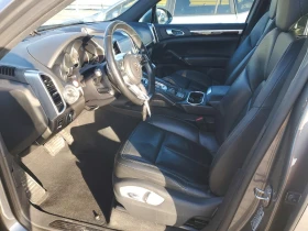 Porsche Cayenne ПОДГРЕВ* 360КАМЕРА* КЕЙЛЕС* LANE* ASSIST*  - 15024 € / 29384.39 лв. - 25192051 9