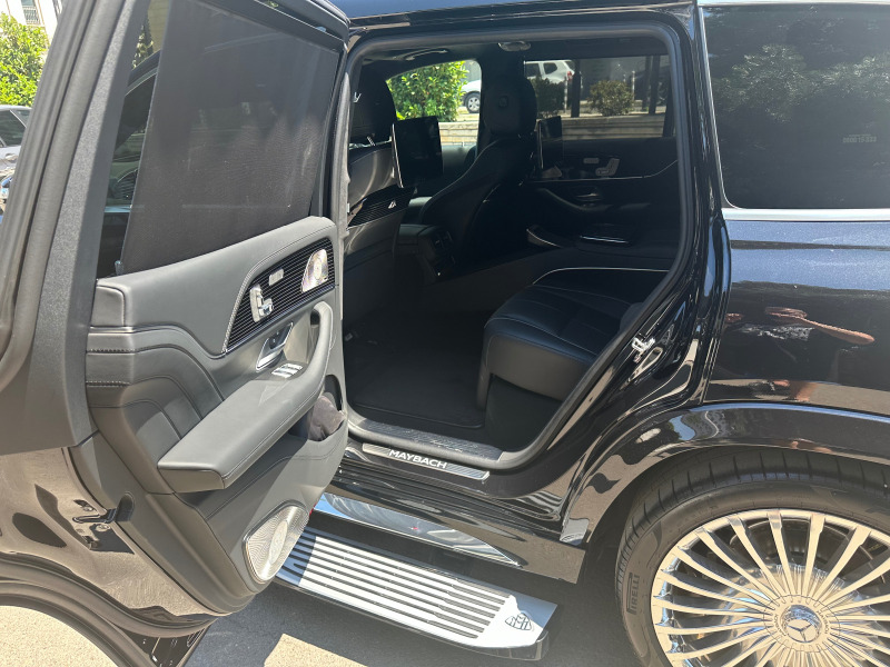 Mercedes-Benz GLS 600 Maybach First Class, снимка 7 - Автомобили и джипове - 46269379