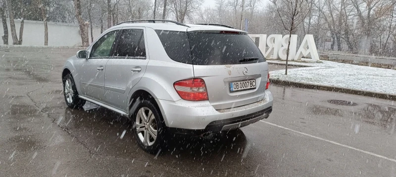 Mercedes-Benz ML 350, снимка 5 - Автомобили и джипове - 48641786