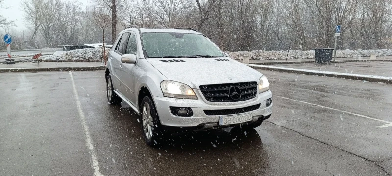 Mercedes-Benz ML 350, снимка 8 - Автомобили и джипове - 48641786