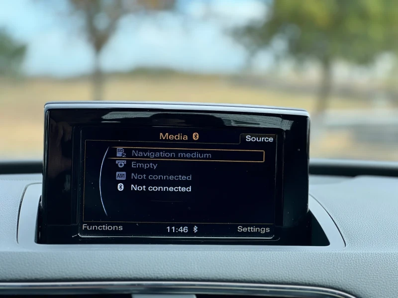 Audi Q3, снимка 7 - Автомобили и джипове - 51874361