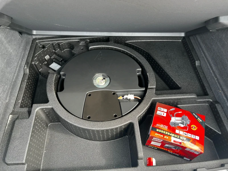 Audi Q3, снимка 14 - Автомобили и джипове - 51874361